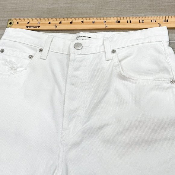 Reformation Cynthia High Rise Relaxed Fit Jeans in White Destroyed Denim Sz 27S - Picture 10 of 16